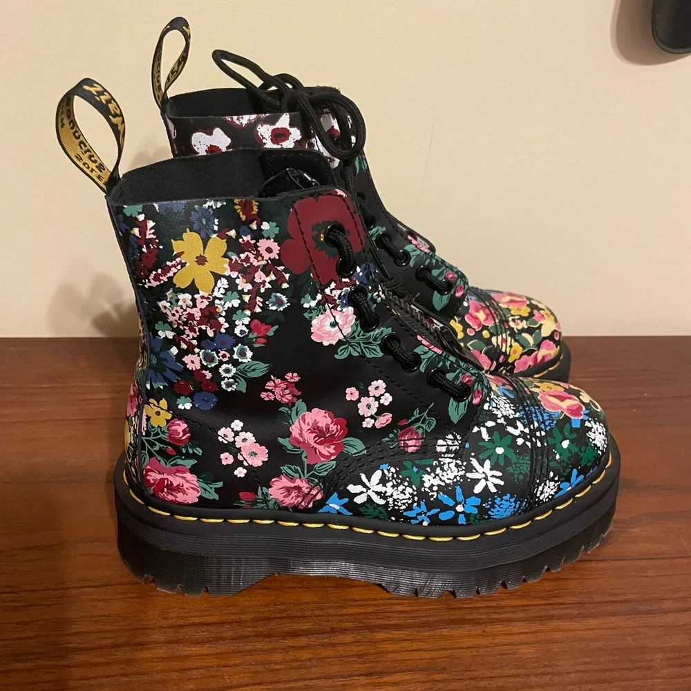 Dr. Martens Sinclair Floral Mashup - Black Floral Combat Boots - Picture 5 of 6